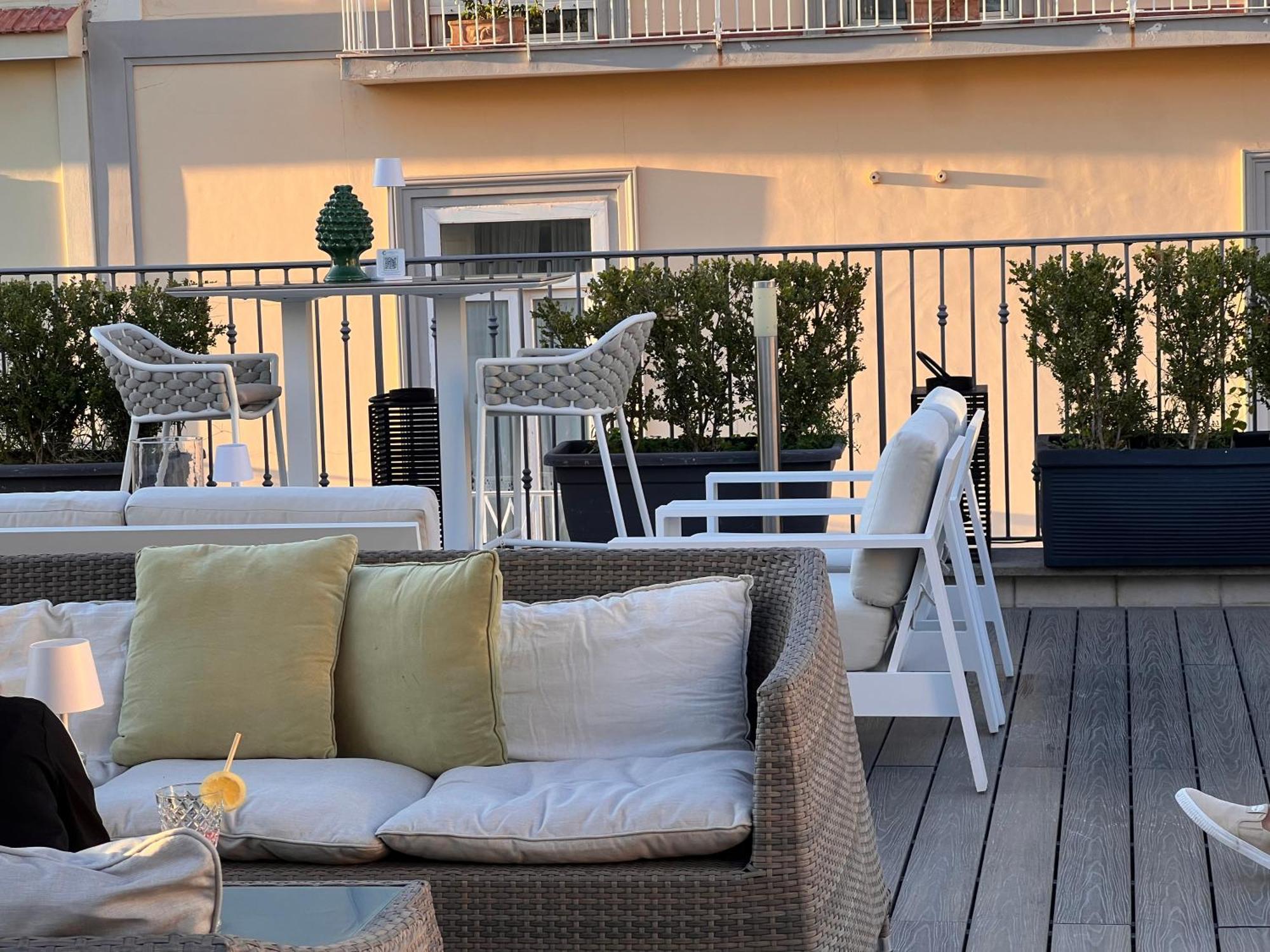Hotel Sorrento City Exterior foto